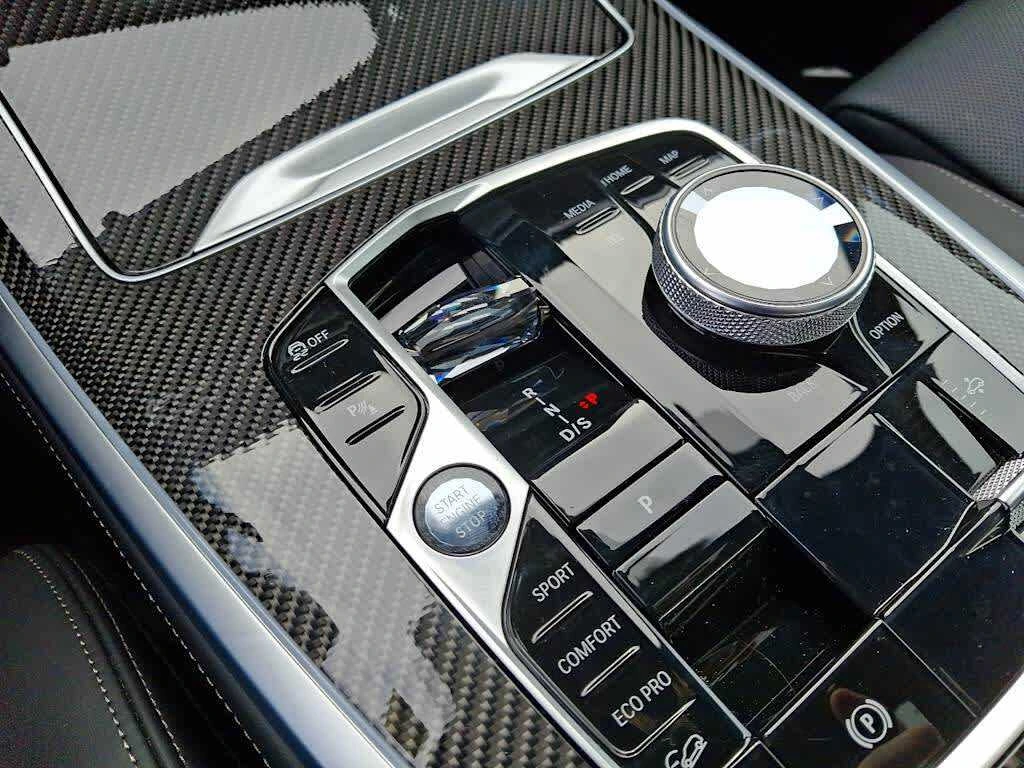 2025 BMW X7 M60i - Photo 19