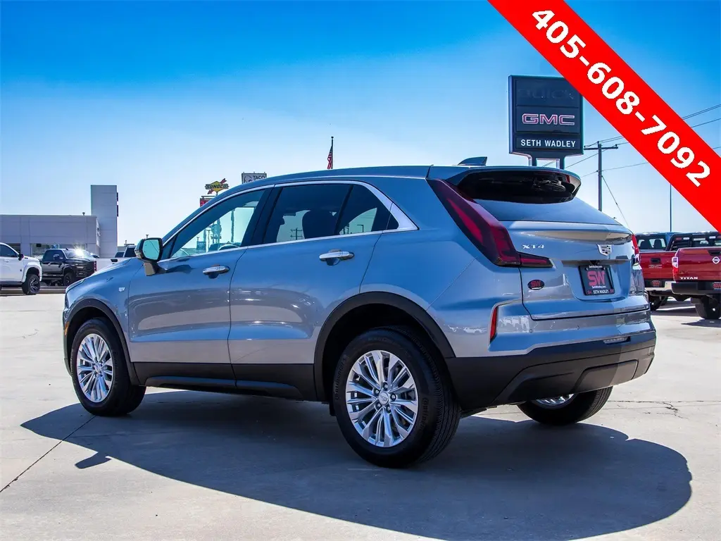2024 Cadillac XT4 Luxury photo 7