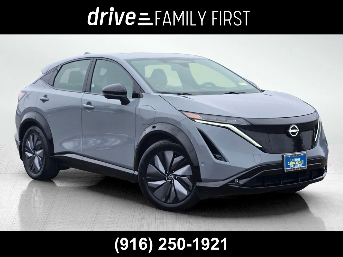 2023 Nissan Ariya Platinum+'s photo
