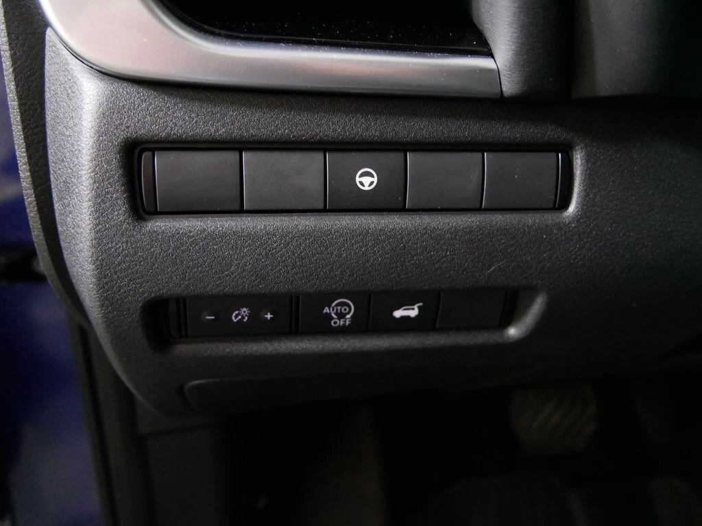 2023 Nissan Rogue SL - Photo 16