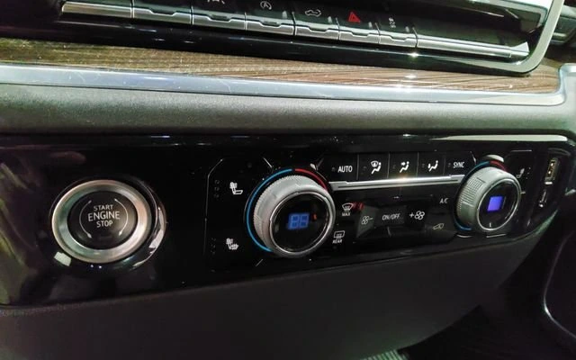 2022 Chevrolet Silverado 1500 LT - Photo 24