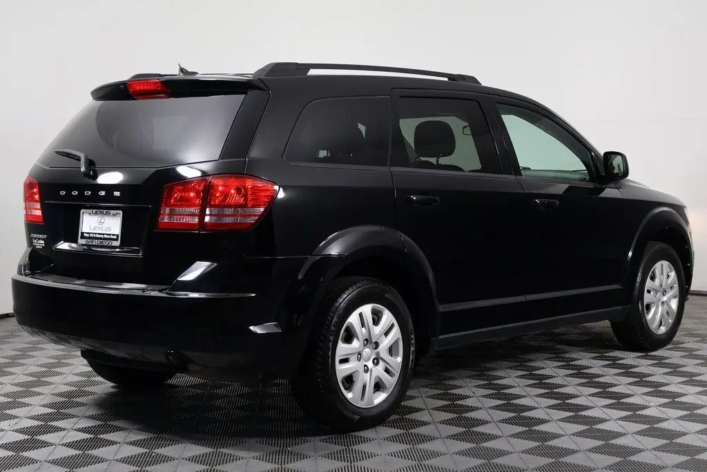 2017 Dodge Journey SE photo 4