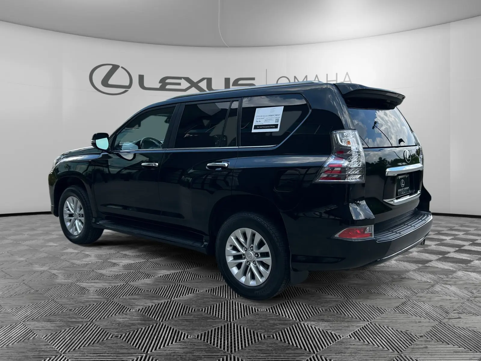 2021 Lexus GX 460 Premium photo 3
