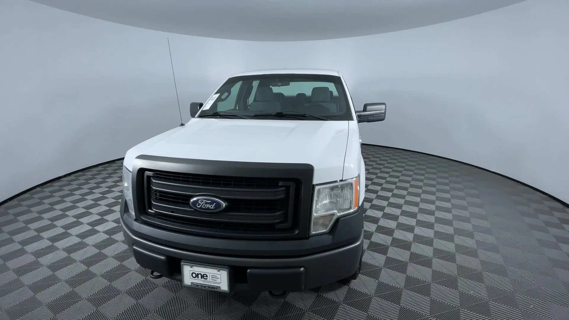 2013 Ford F-150 XL photo 3