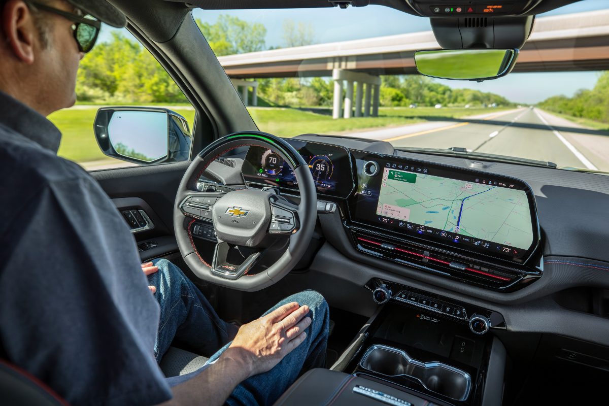 2024 Chevy Silverado EV Interior Cabin Dashboard