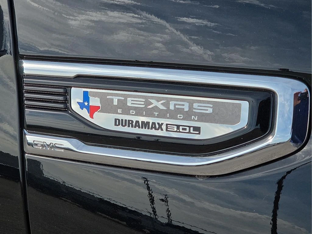 2026 GMC Sierra 1500 SLT - Photo 8