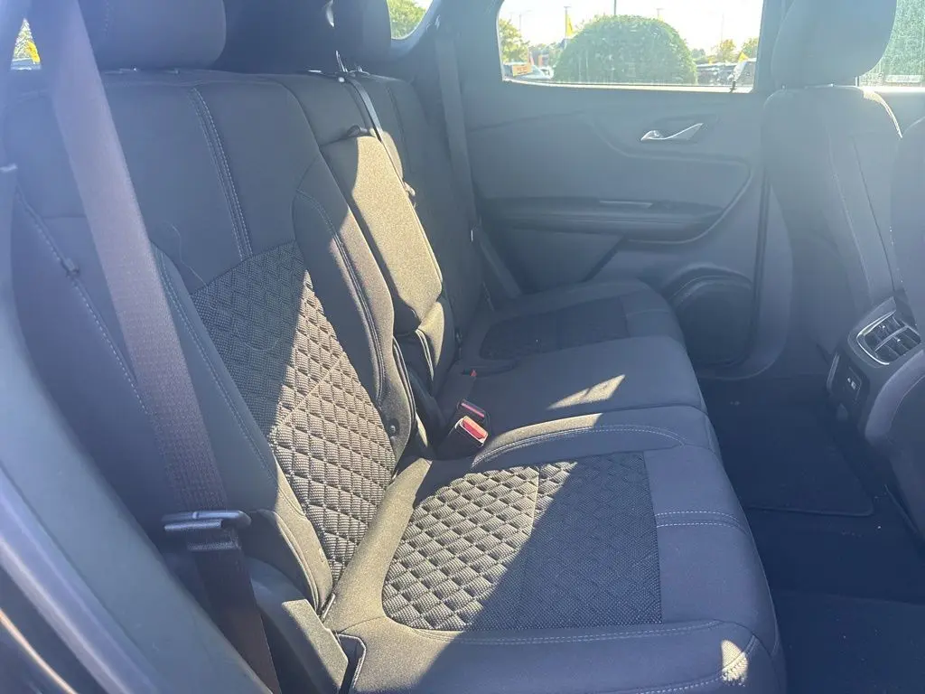 2020 Chevrolet Blazer 2LT photo 13