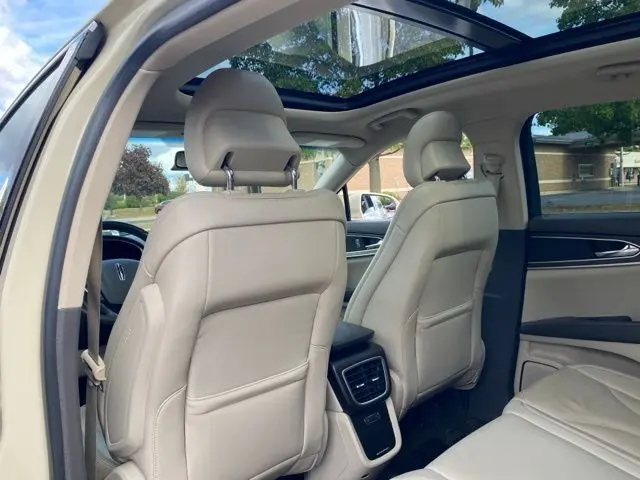 2018 Lincoln MKX Reserve photo 19