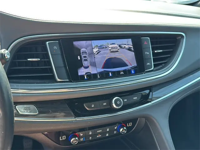 2024 Buick Enclave Premium photo 19