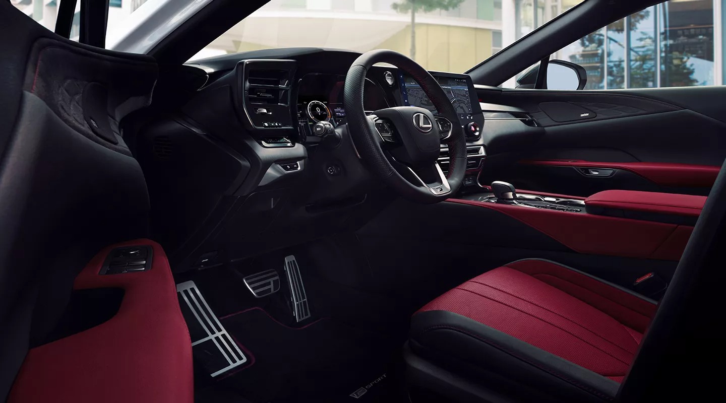 2025 Lexus RX 350 Cockpit