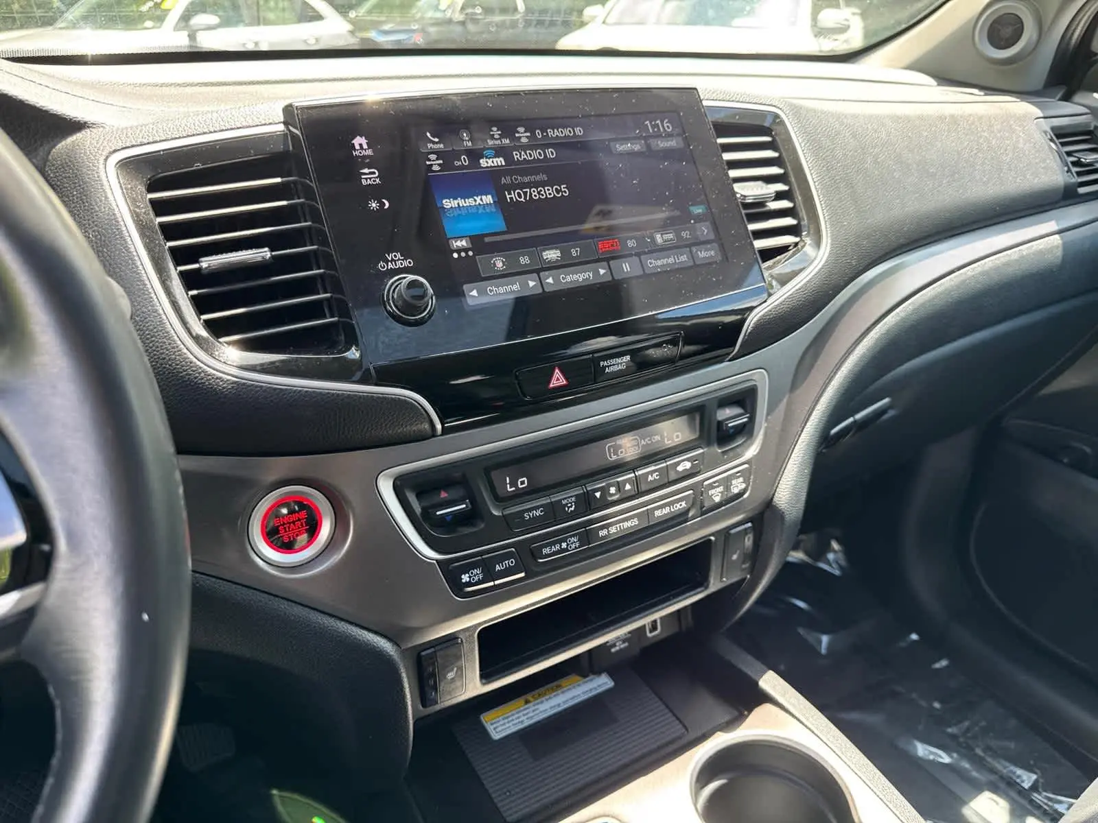 2022 Honda Pilot Special Edition photo 24