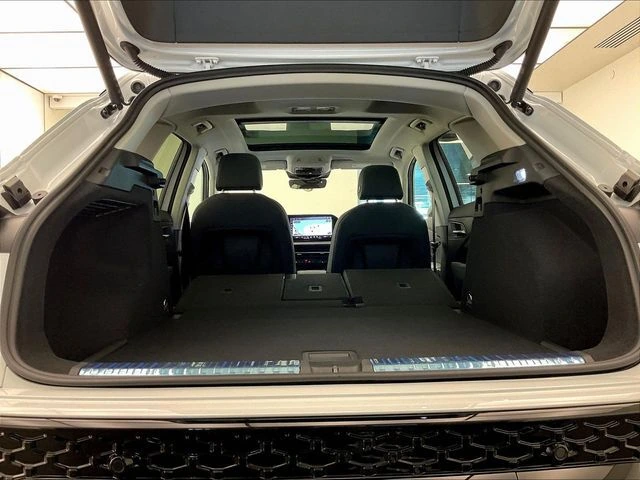 2026 Audi Q3 Base - Photo 12