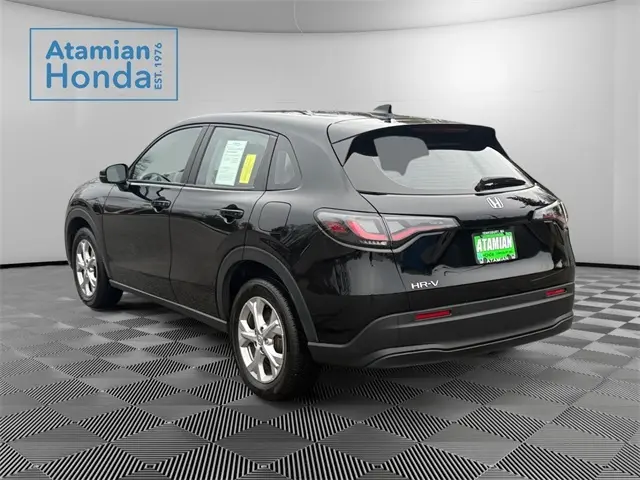 2024 Honda HR-V LX photo 3