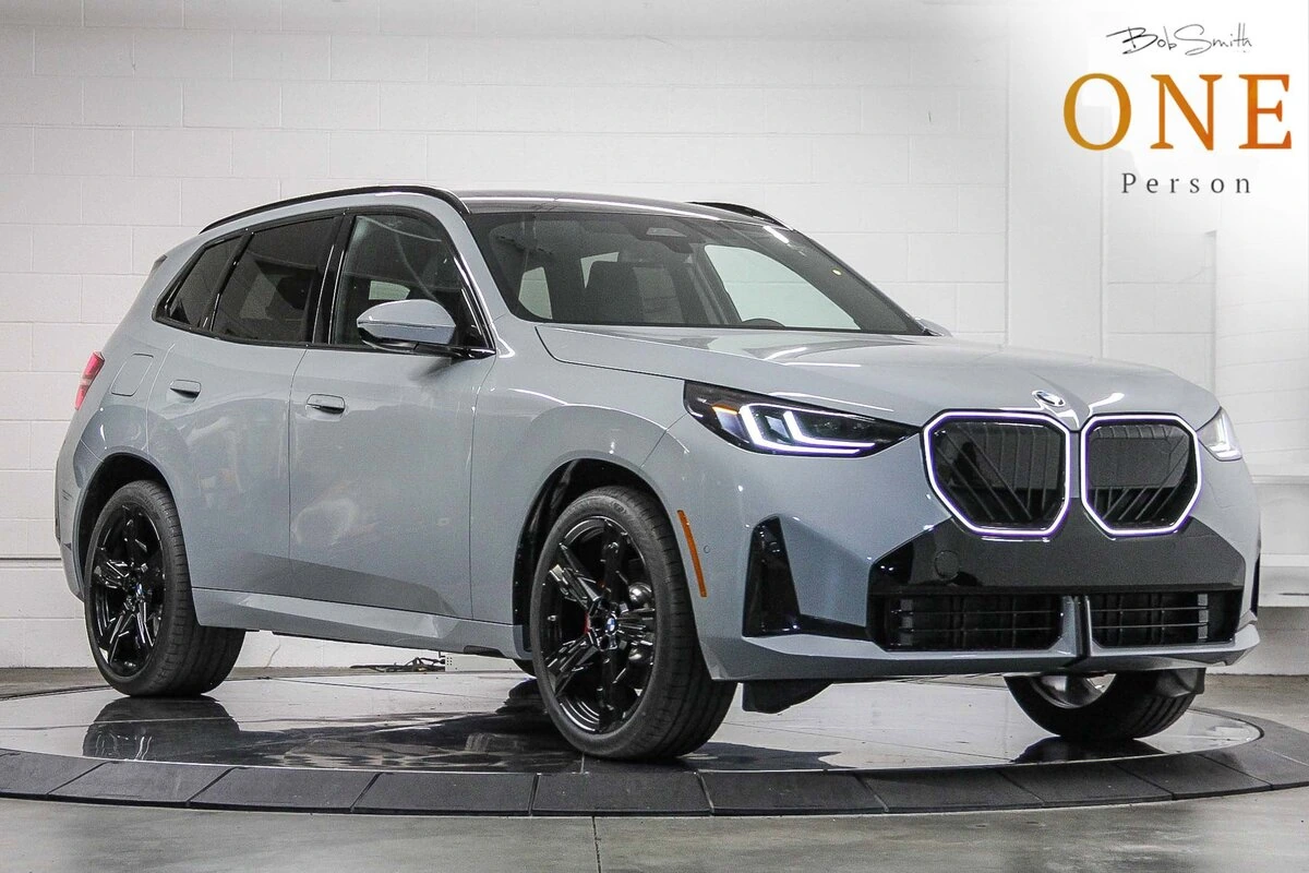 2026 BMW X3 30 XDRIVE's photo