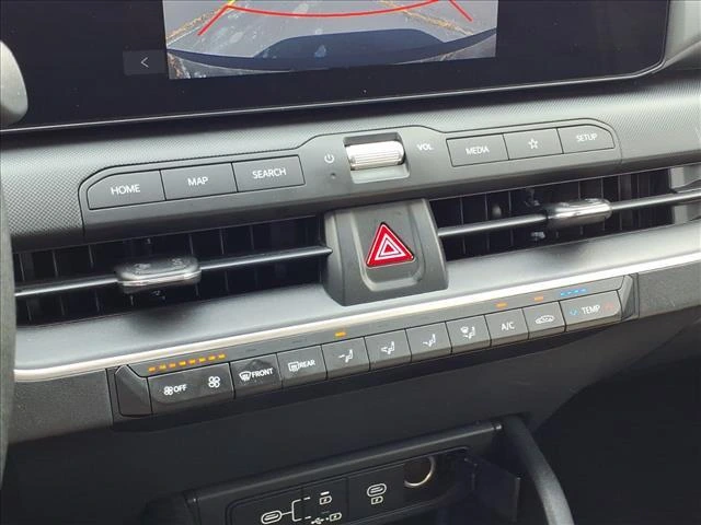 2025 Kia K4 LXS - Photo 12