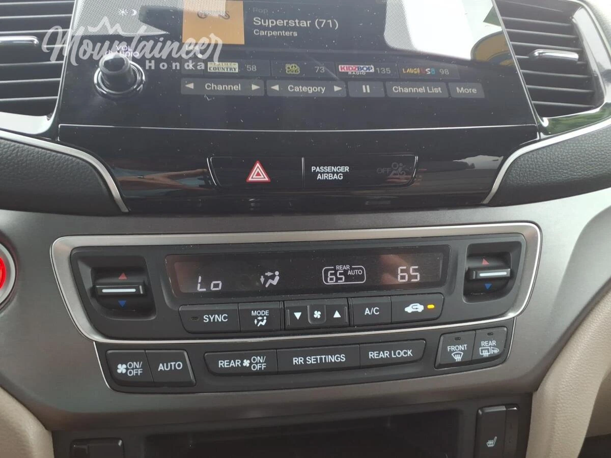 2022 Honda Pilot SE - Photo 35