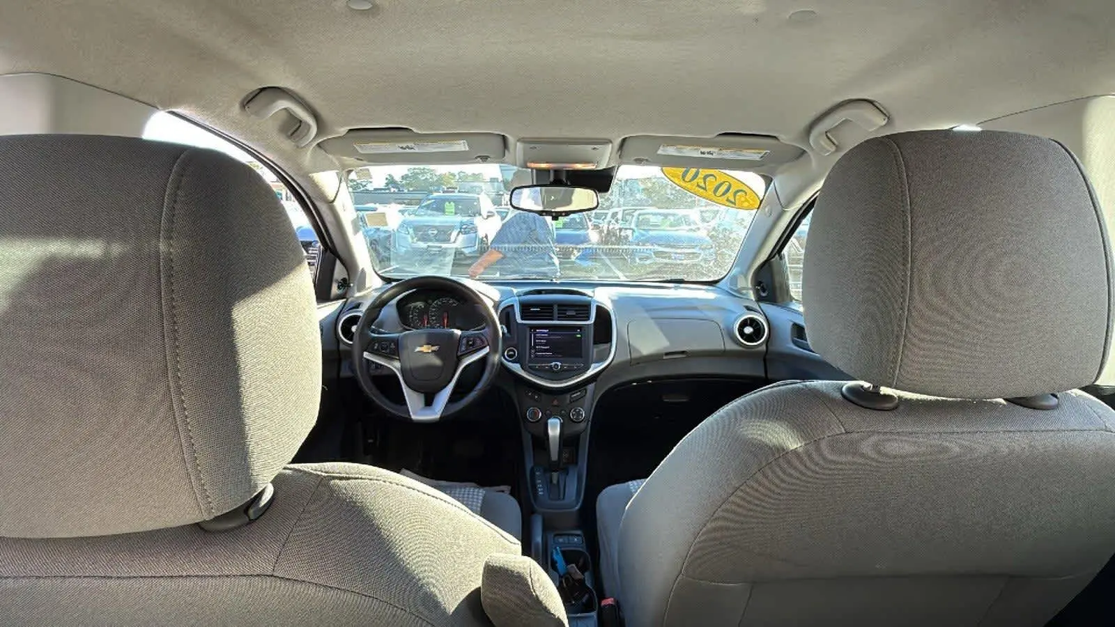 2020 Chevrolet Sonic LT photo 19