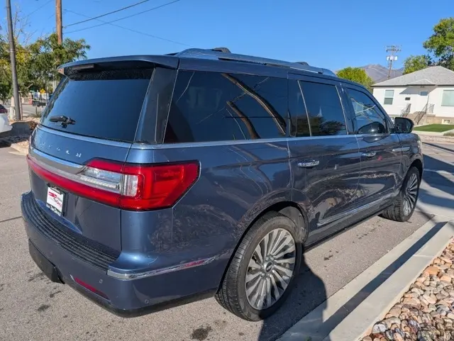 2018 Lincoln Navigator Reserve photo 4