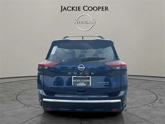 2026 Nissan Rogue Platinum photo 4
