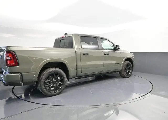 2026 Ram 1500 Laramie photo 5