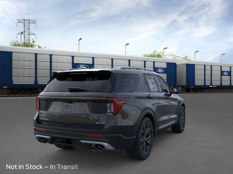 2025 Ford Explorer Platinum photo 6