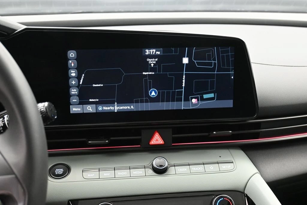 2026 Hyundai Elantra Limited - Photo 17