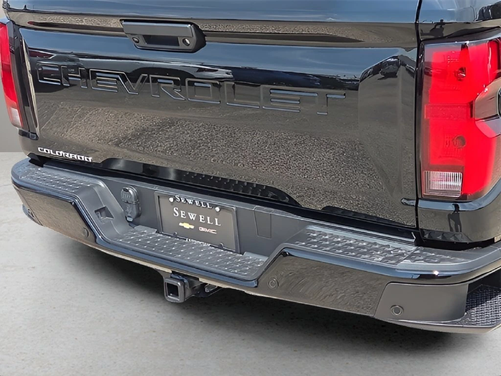 2026 Chevrolet Colorado LT - Photo 9