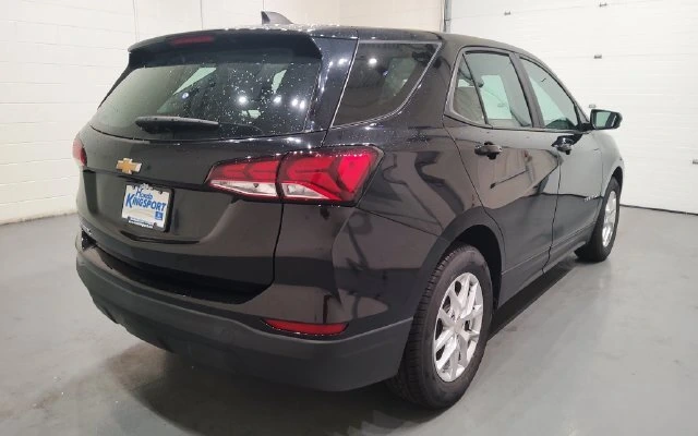 2023 Chevrolet Equinox LS - Photo 10