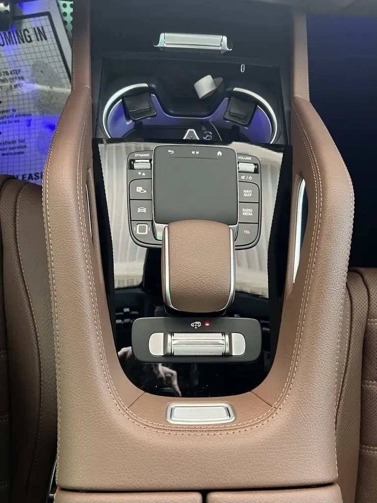 2026 Mercedes Benz GLS 580 4MATIC photo 19