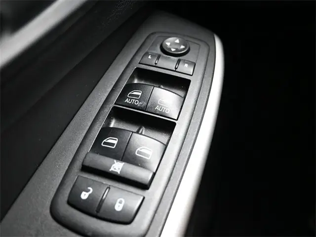 2018 Jeep Cherokee Latitude photo 19