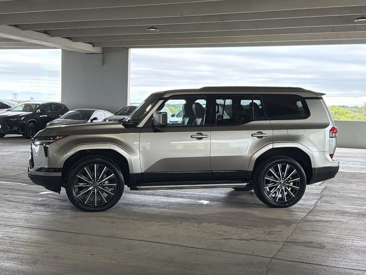 2024 Lexus GX