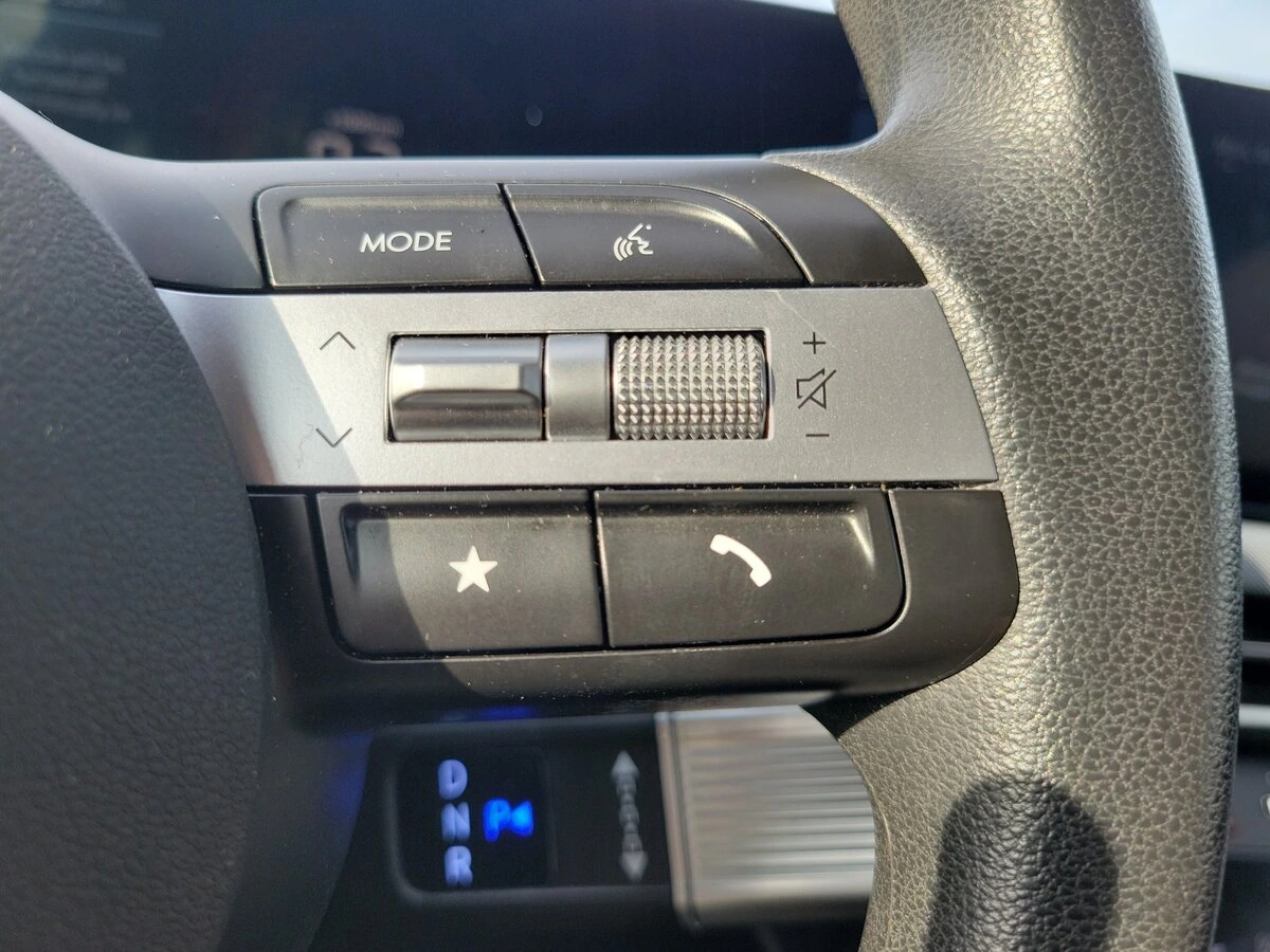 2025 Hyundai Sonata SEL - Photo 24