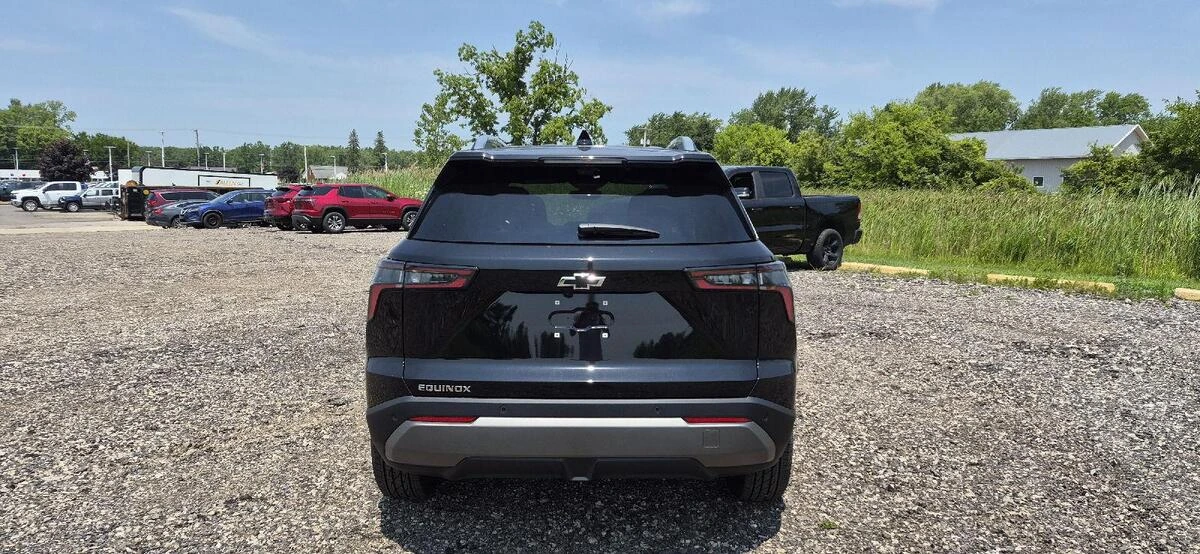 2026 Chevrolet Equinox LT - Photo 6