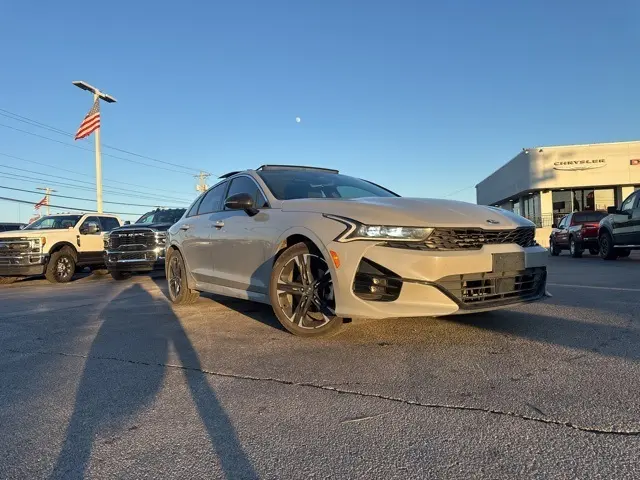 2021 Kia K5 GT-Line photo 3