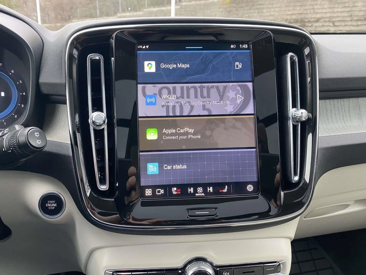 2024 Volvo - image 20