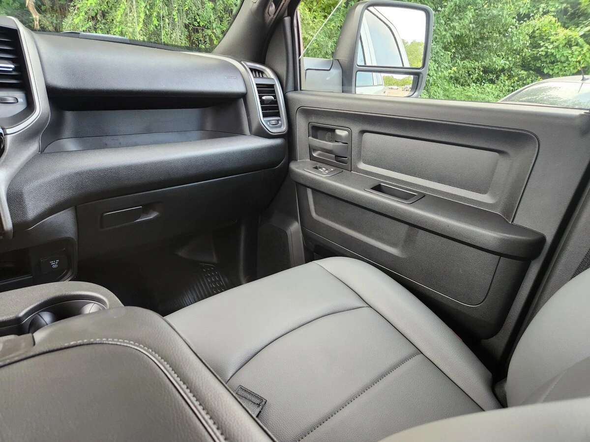 2025 RAM 2500 Tradesman - Photo 21