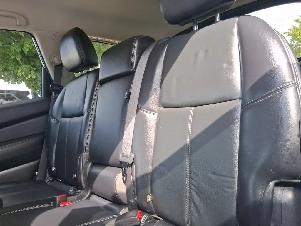 2018 Nissan Pathfinder SL photo 14