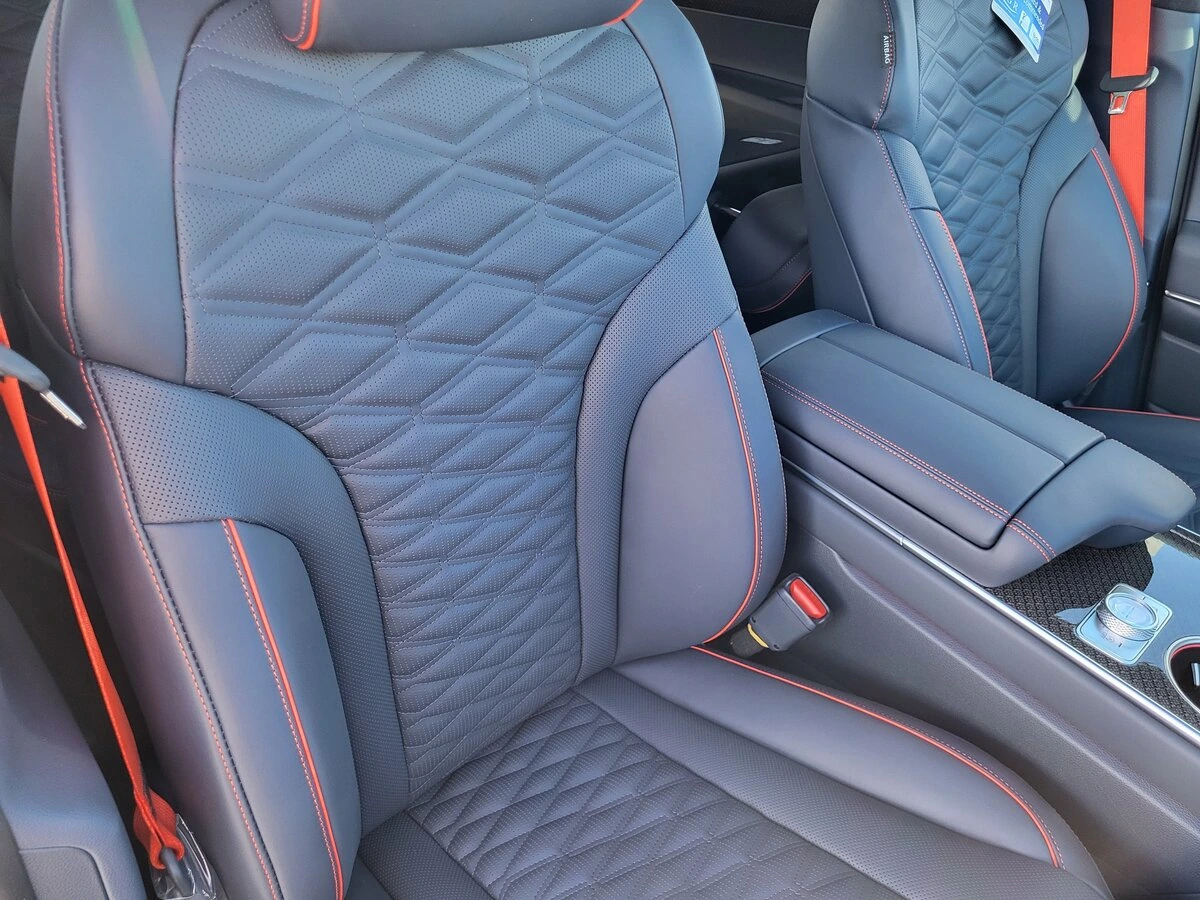 2026 GENESIS GV80 Coupe E-SC - Photo 14