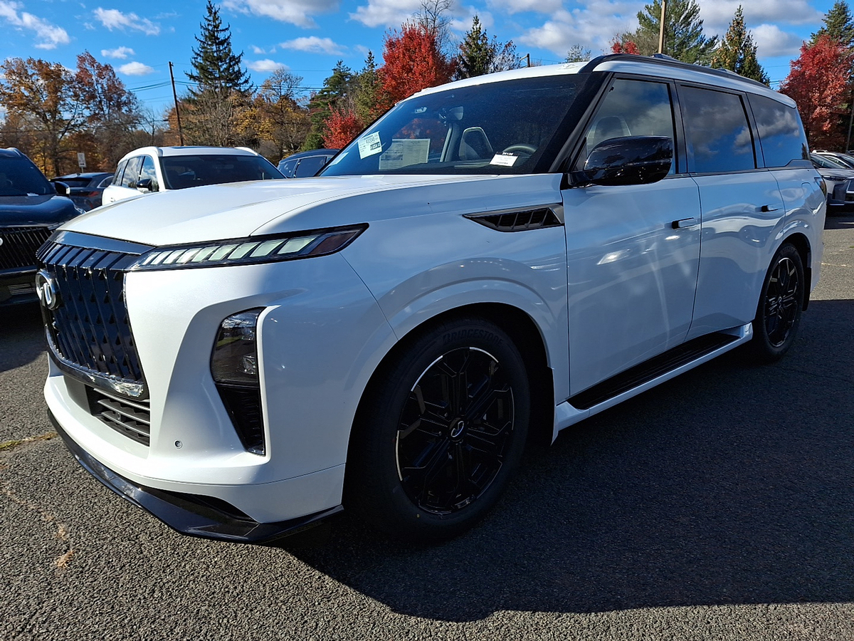 2026 Infiniti QX80 Sensory photo 2