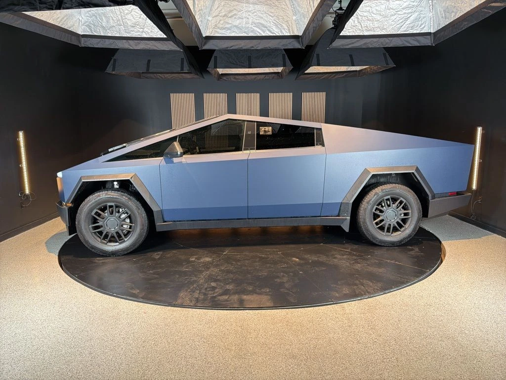 Used 2025 Tesla Cybertruck Base with VIN 7G2CEHED2SA066444 for sale in South Jordan, UT