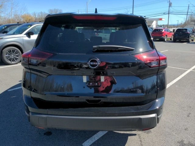 2026 Nissan Rogue Dark Armor - Photo 6