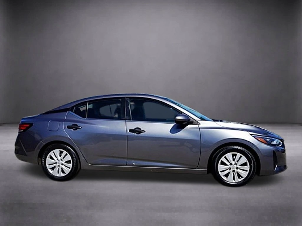 Used 2024 Nissan Sentra S with VIN 3N1AB8BV2RY372953 for sale in Murrieta, CA