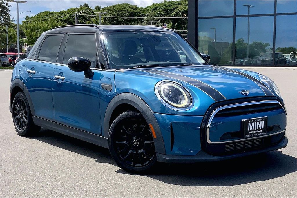 2022 MINI Cooper Signature at MINI of Hawaii, photo 1