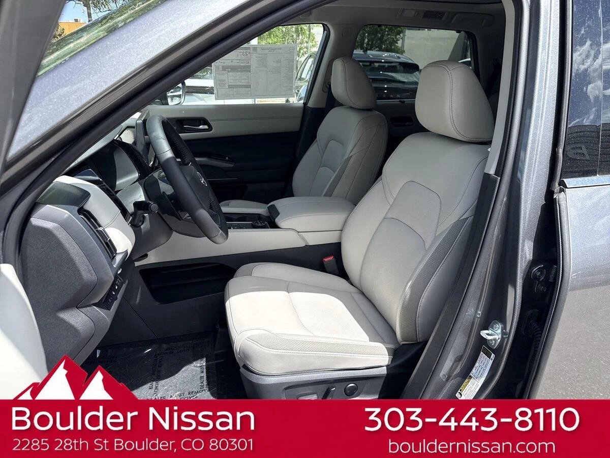 2026 Nissan Pathfinder SL - Photo 18