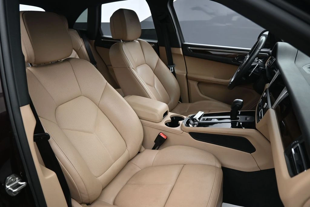 2023 Porsche Macan S - Photo 11