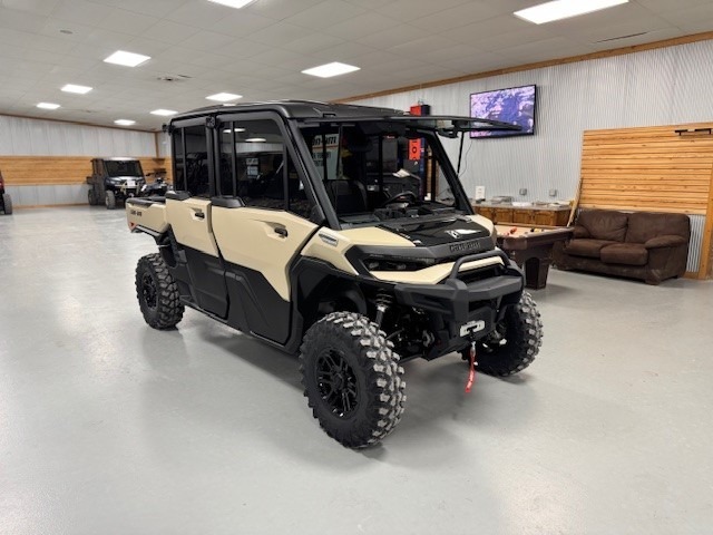 2026 Can-Am Defender MAX Limited HD11