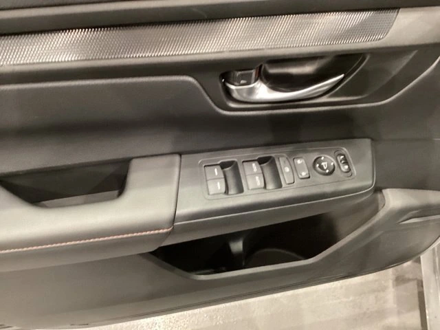 2025 Honda CR-V Sport - Photo 24