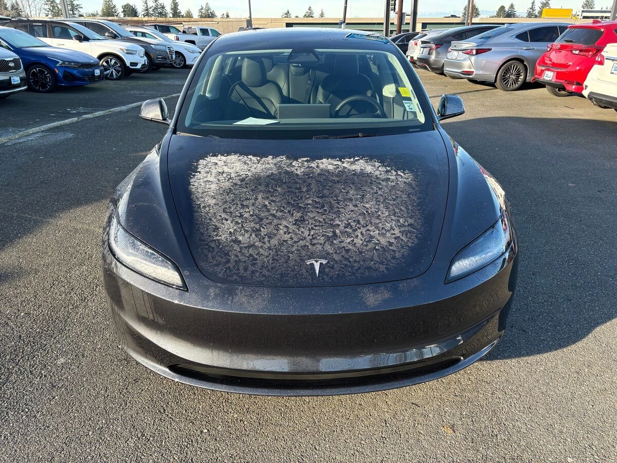 Used 2024 Tesla Model 3 Base with VIN 5YJ3E1EA0RF830627 for sale in Kirkland, WA