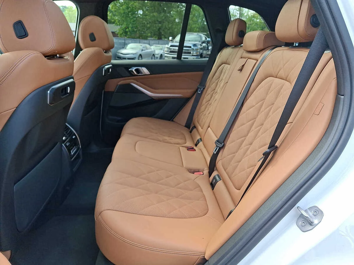 2024 BMW X5 50e - Photo 8
