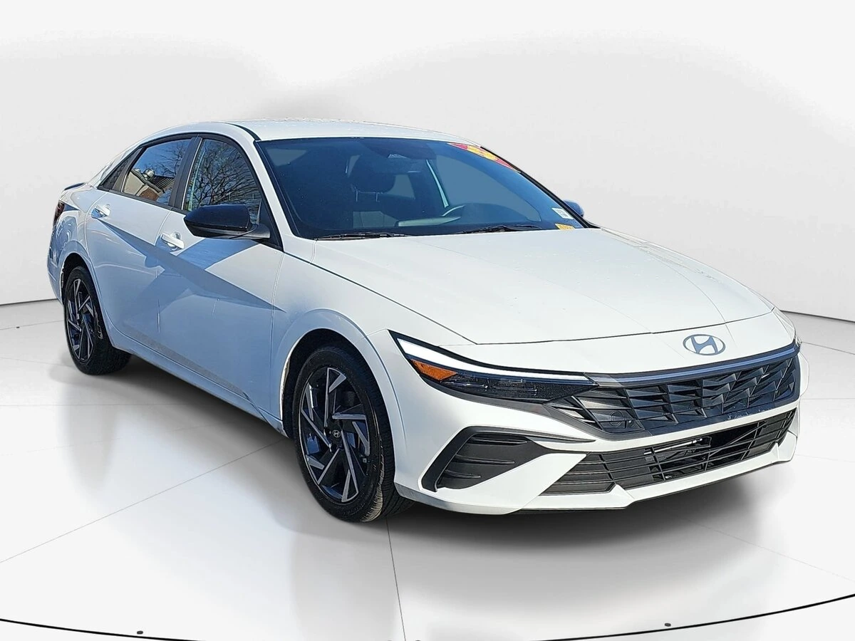 2025 Hyundai Elantra SEL